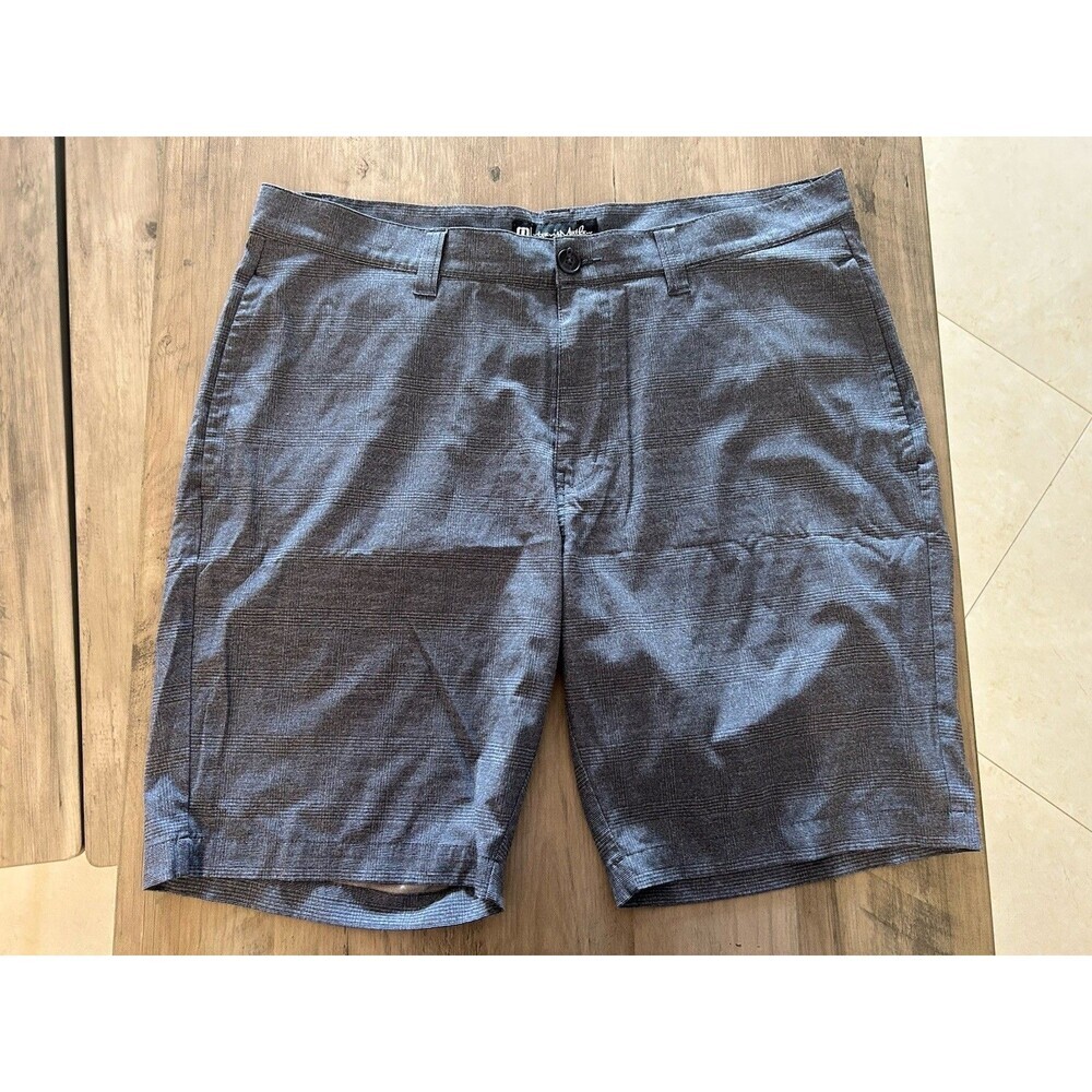 Travis Mathew Grommet Golf Shorts Men's 35  Blue